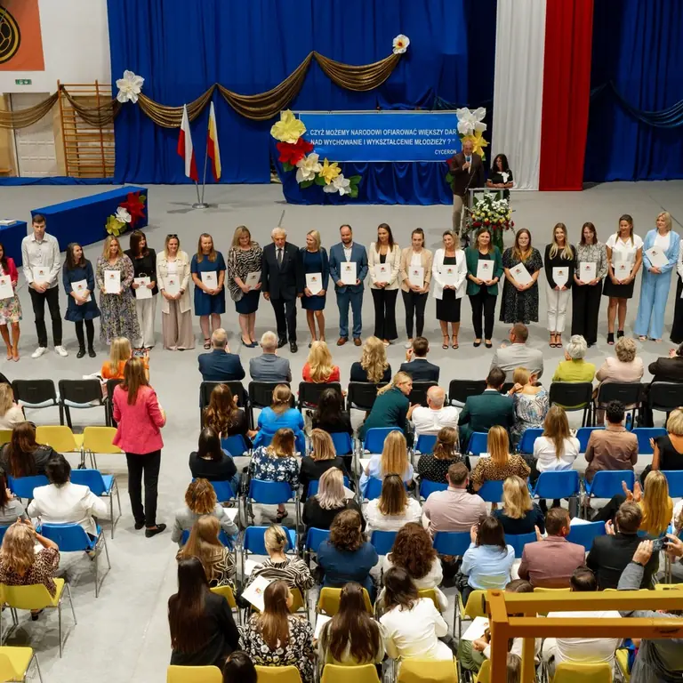 Białystok: setki nauczycieli z nowym stopniem awansu