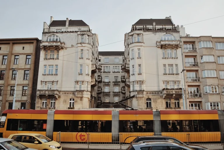 Warszawa 28 sierpnia: wydarzenie i powrót bez samochodu