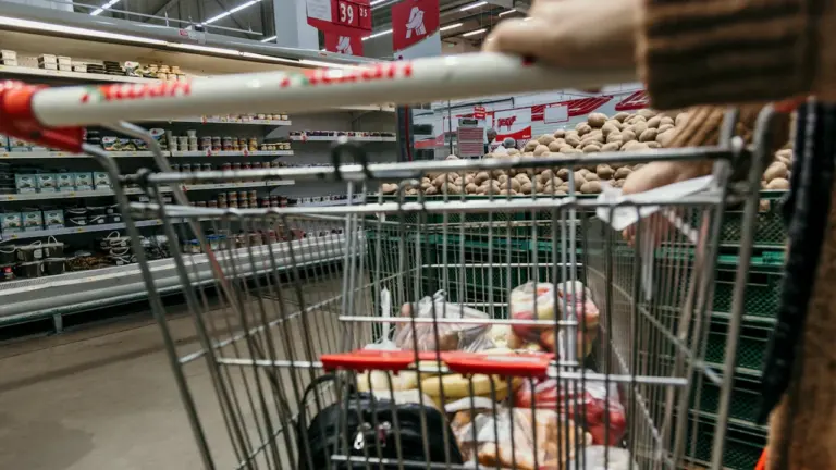 Czy Polska utrzyma 0% VAT na żywność w 2027 roku?