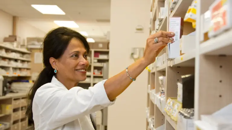 Światowy Dzień Farmaceuty: skąd wzięło się święto 25 września