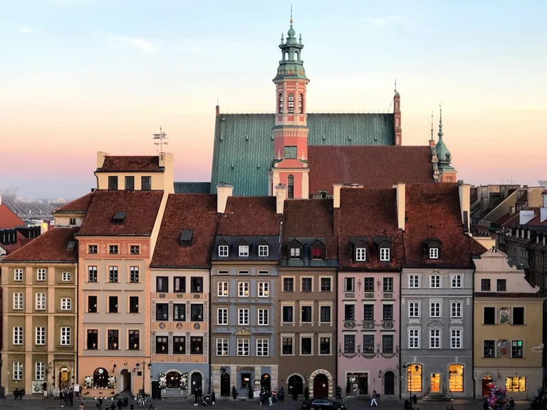 Warszawa: dlaczego odbudowane Stare Miasto trafiło do UNESCO